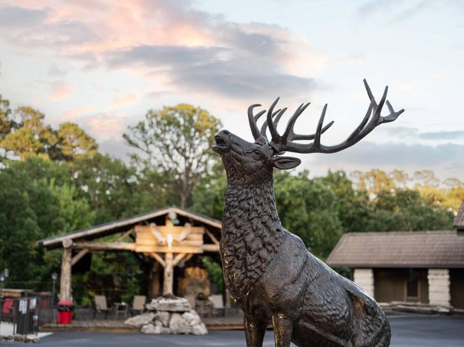 Stonegate Lodge 2 Queen Beds Fast Wifi 50In Tv Salt Water Pool Room # 305 Юрека Спрингс Екстериор снимка