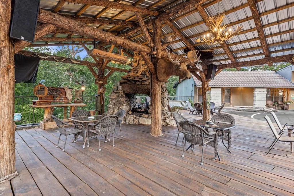 Stonegate Lodge 2 Queen Beds Fast Wifi 50In Tv Salt Water Pool Room # 305 Юрека Спрингс Екстериор снимка